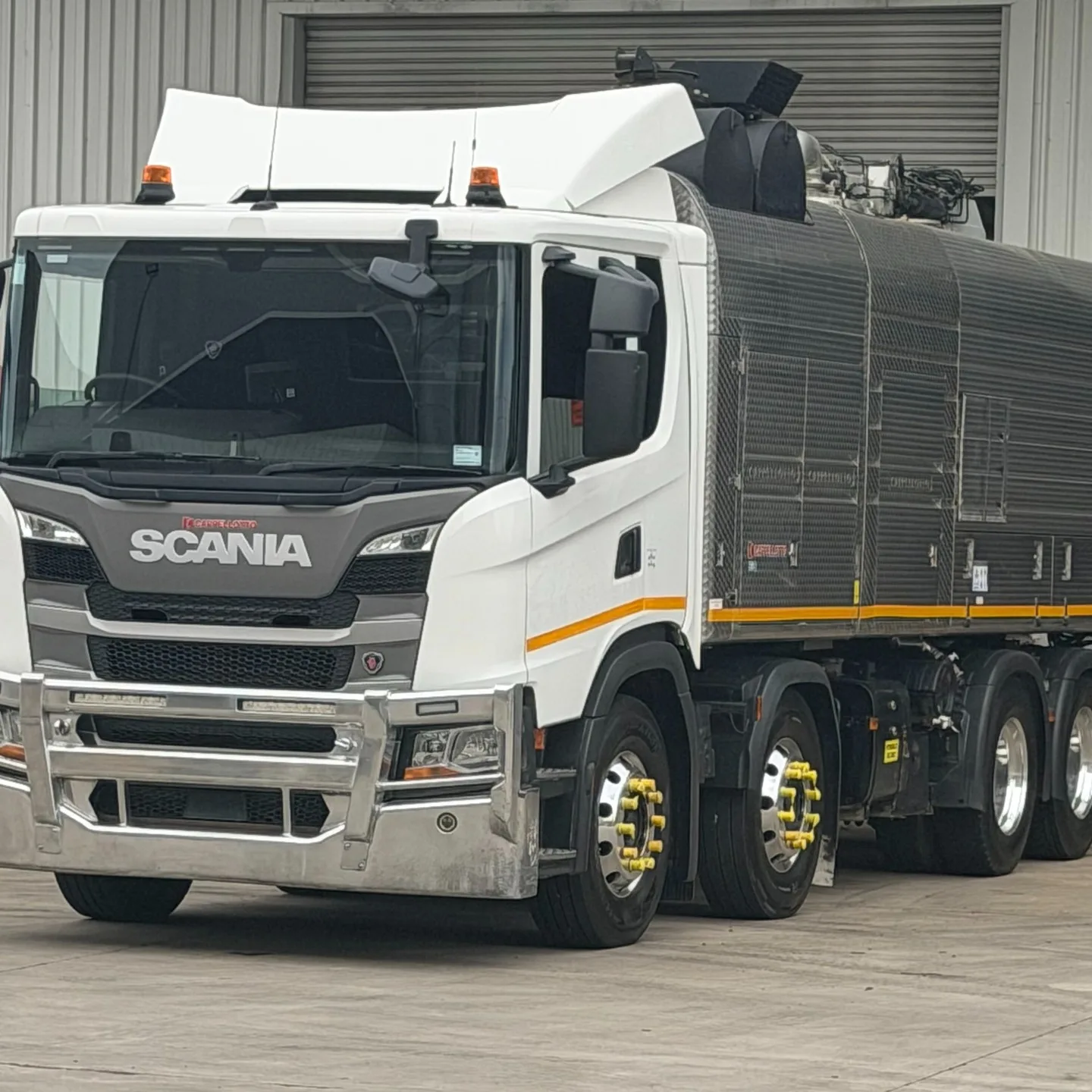 Eire new 10,000L Scania Capellotto vac truck